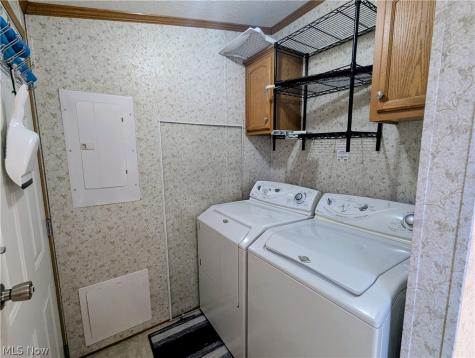 592 Sandtrap Circle Painesville OH 44077