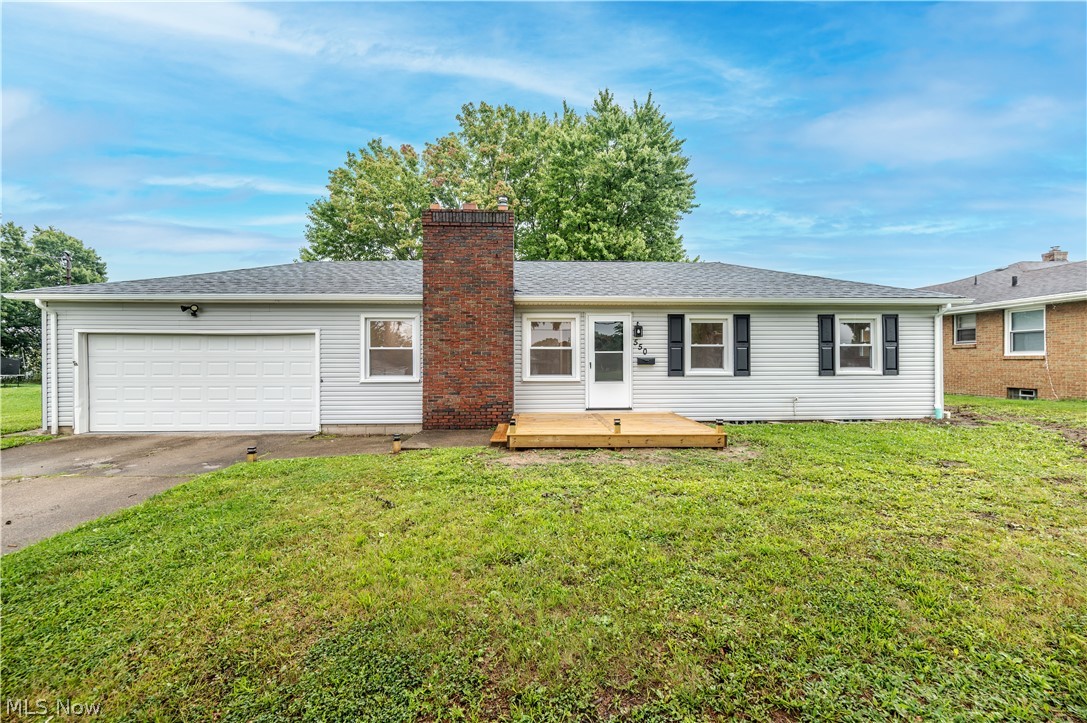 550 Neoka Drive Campbell OH 44405