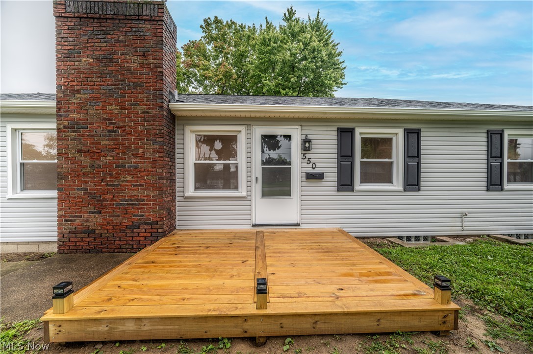 550 Neoka Drive Campbell OH 44405