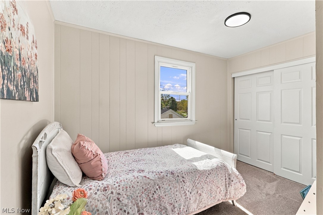 311 South Street NW Navarre OH 44662