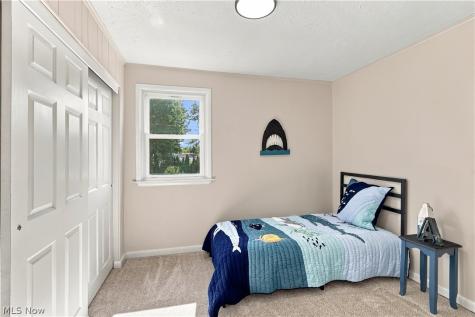 311 South Street NW Navarre OH 44662
