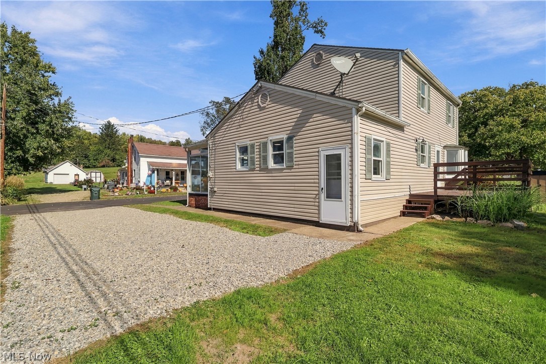 311 South Street NW Navarre OH 44662