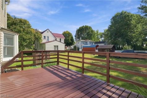 311 South Street NW Navarre OH 44662