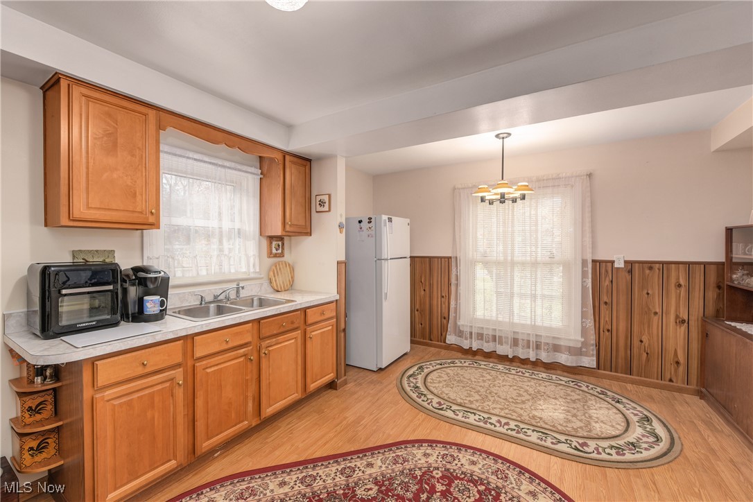 6387 Bonroi Drive Seven Hills OH 44131