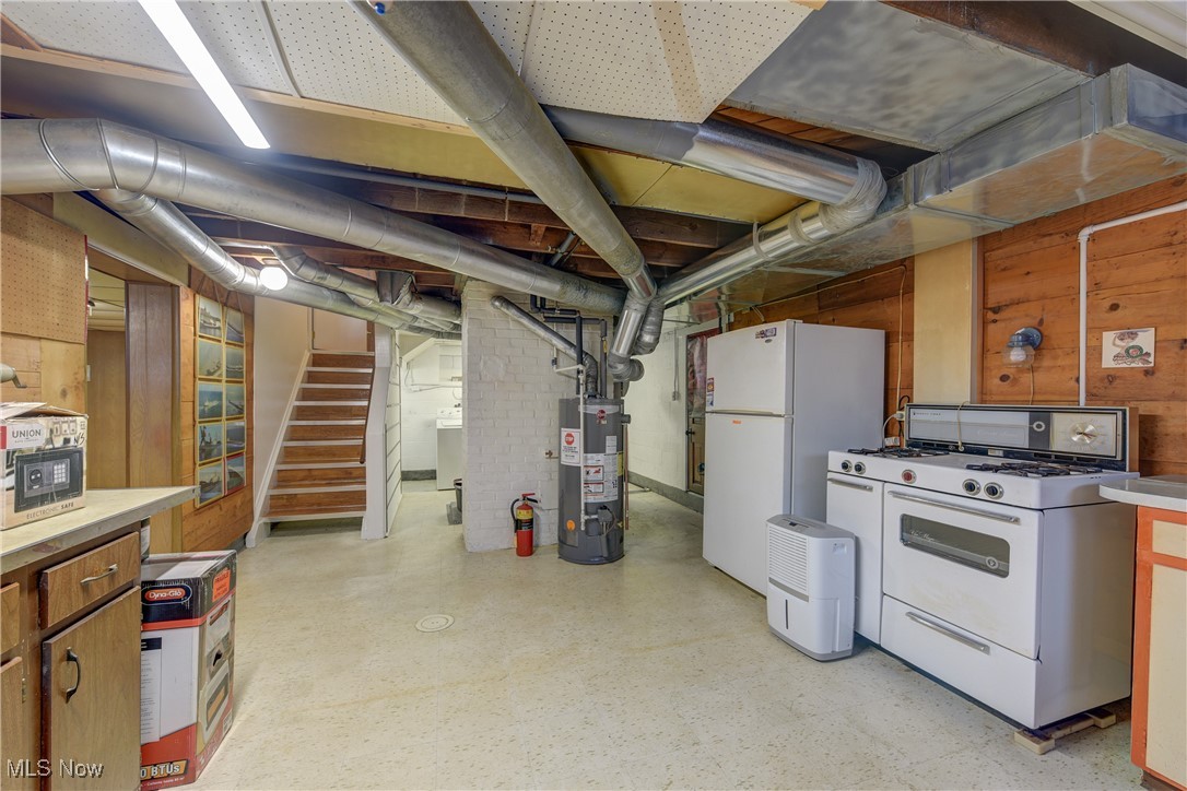 6387 Bonroi Drive Seven Hills OH 44131