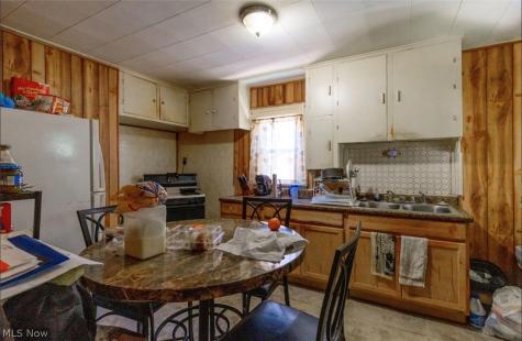 1128 W 19th Street Lorain OH 44052