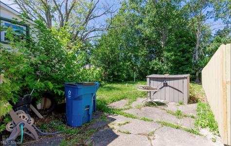 1128 W 19th Street Lorain OH 44052