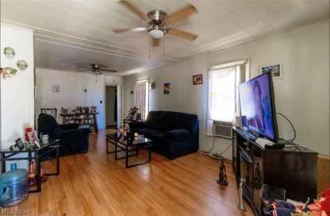 1128 W 19th Street Lorain OH 44052