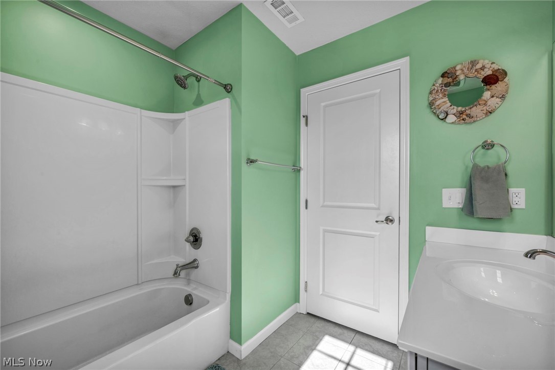 9111 Nash Lane North Ridgeville OH 44039