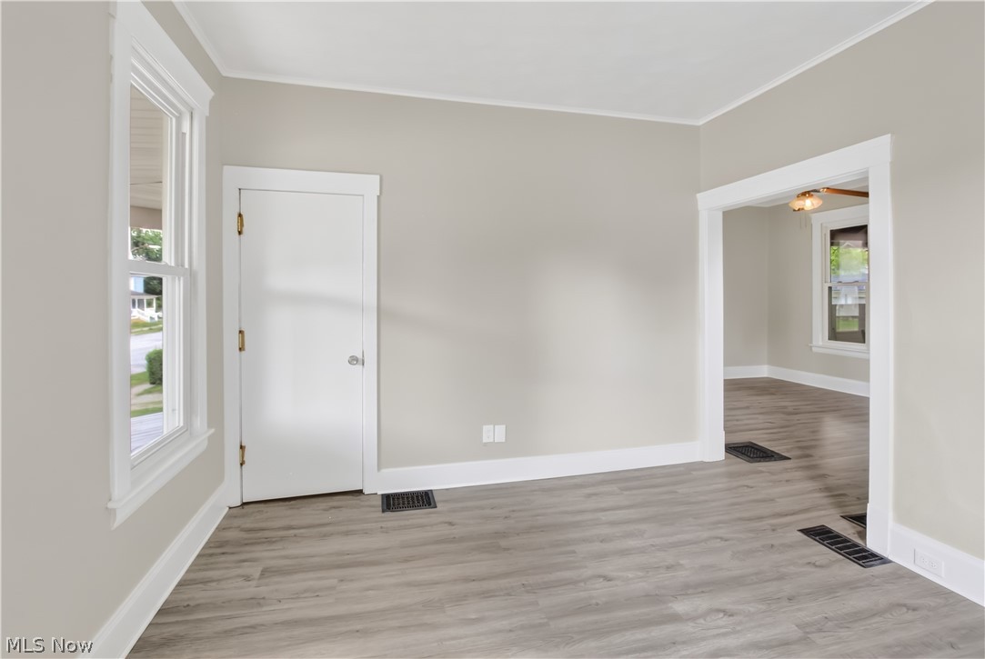 127 4th Street Elyria OH 44035