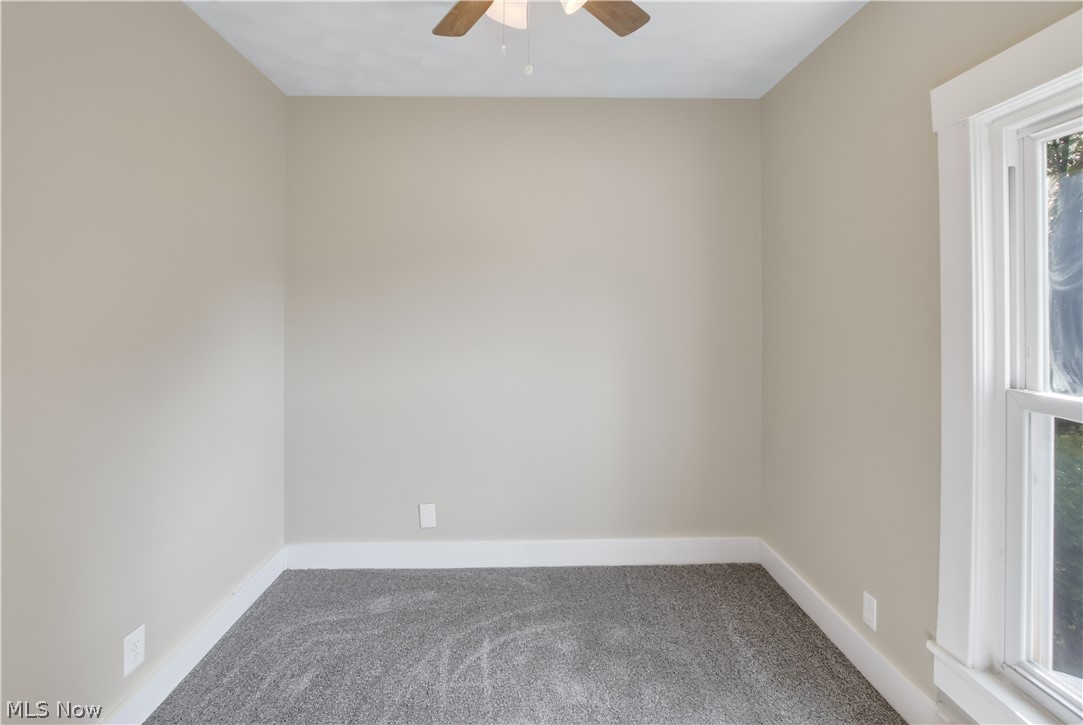 127 4th Street Elyria OH 44035