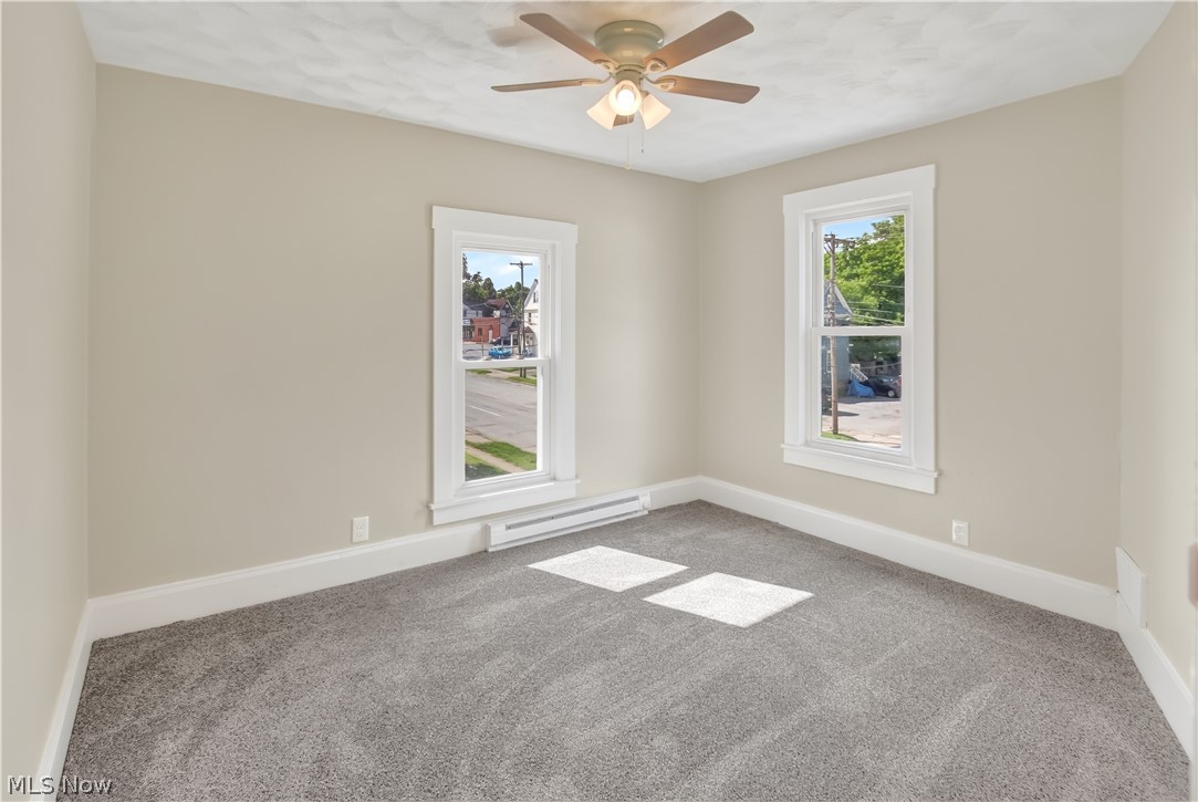 127 4th Street Elyria OH 44035