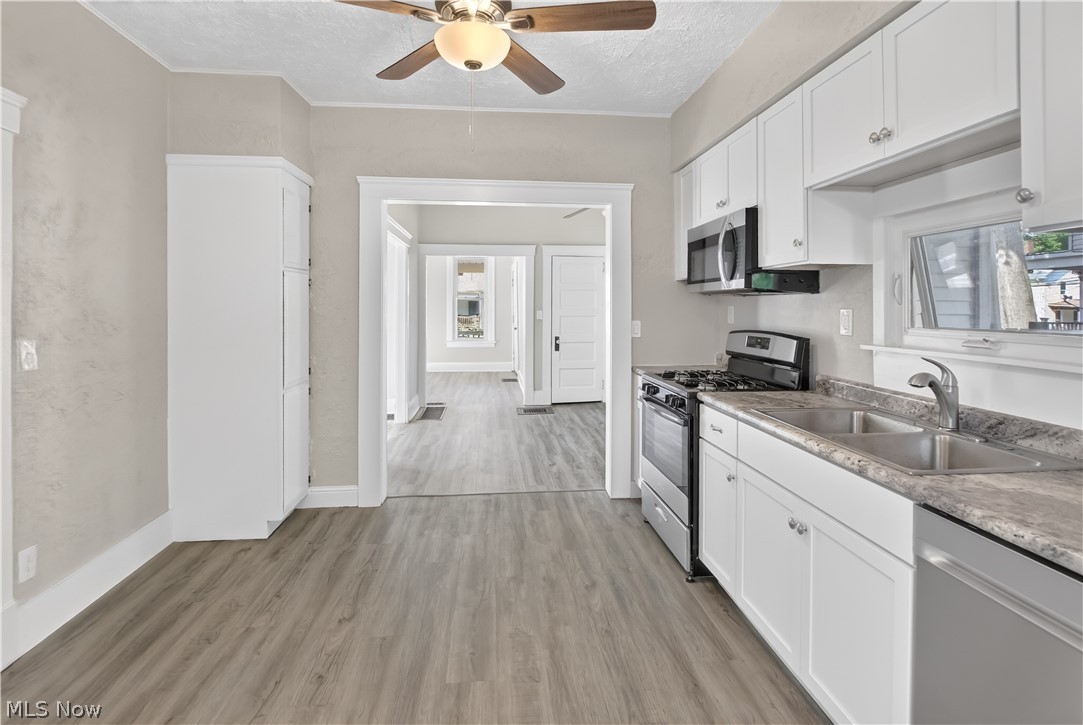 127 4th Street Elyria OH 44035