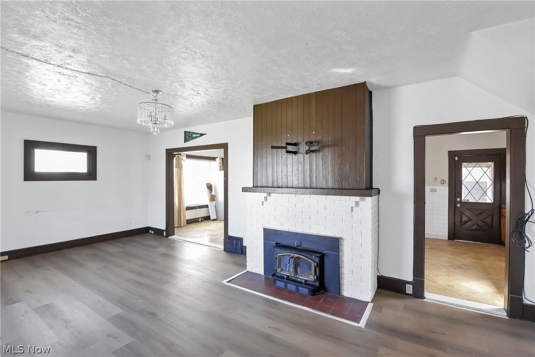 2037 Bunts Road Lakewood OH 44107
