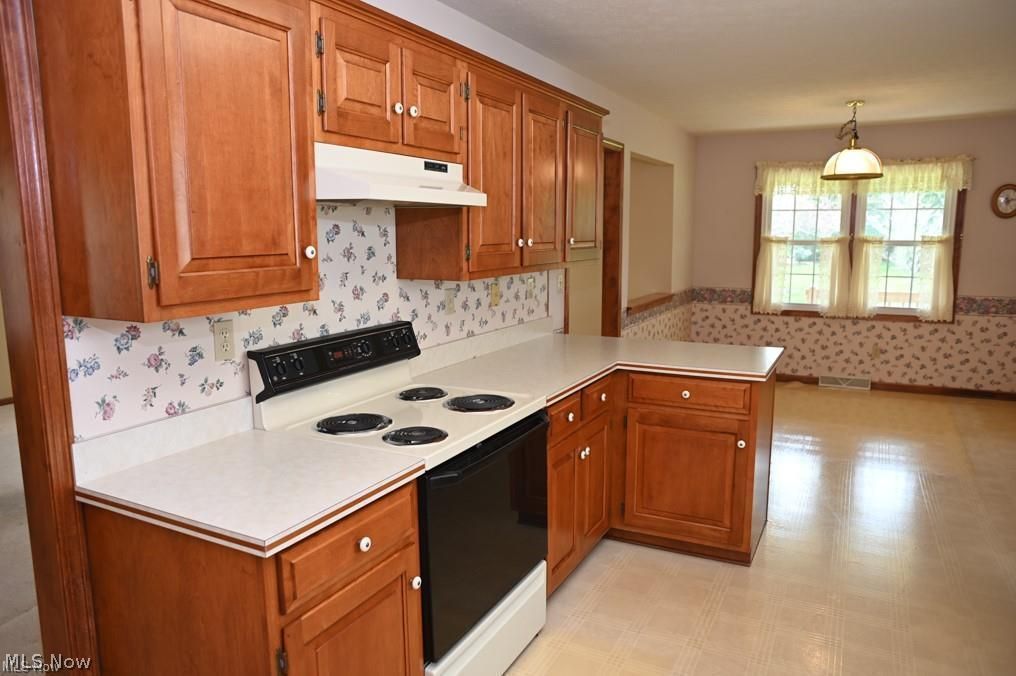 578 Memory Lane Wooster OH 44691