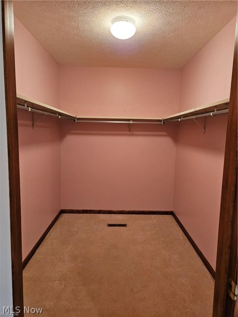 578 Memory Lane Wooster OH 44691