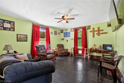 630 Walnut Road SW Massillon OH 44647
