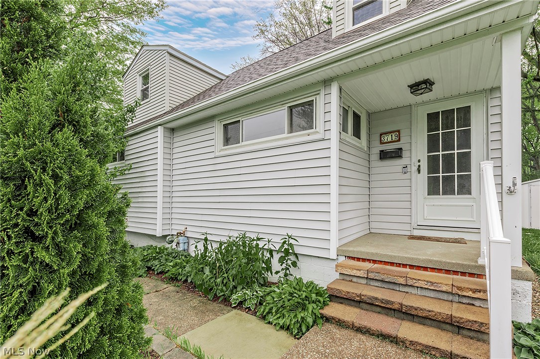 3719 Walter Road North Olmsted OH 44070