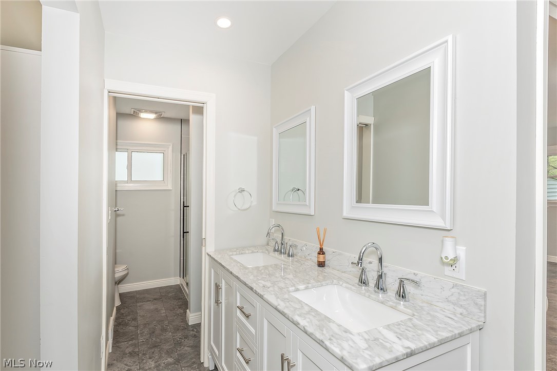 3719 Walter Road North Olmsted OH 44070