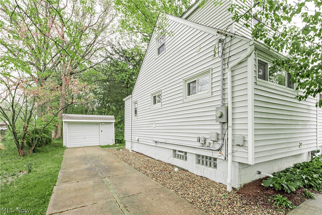 3719 Walter Road North Olmsted OH 44070