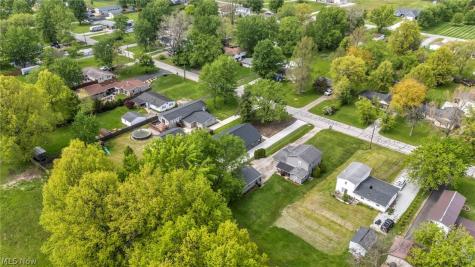 33743 Henwell Road Columbia Station OH 44028