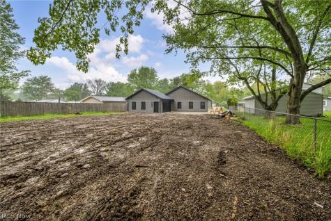 33743 Henwell Road Columbia Station OH 44028