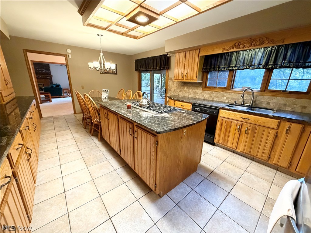 1406 Henn Hyde Road NE Warren OH 44484