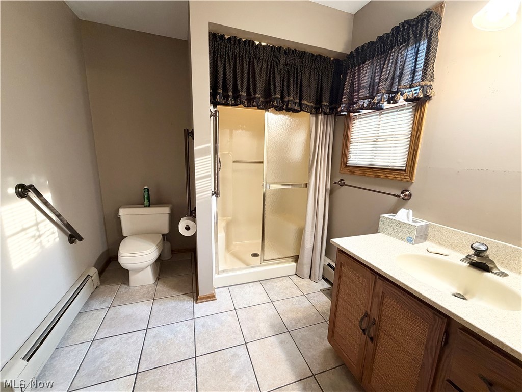 1406 Henn Hyde Road NE Warren OH 44484