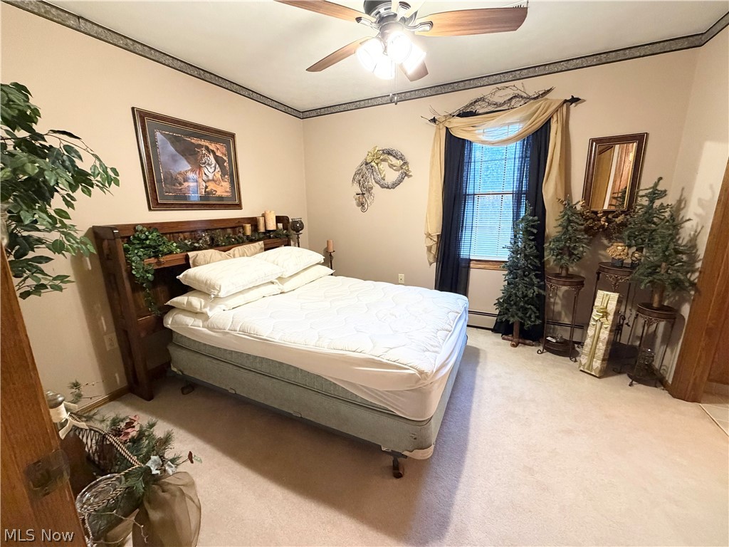 1406 Henn Hyde Road NE Warren OH 44484