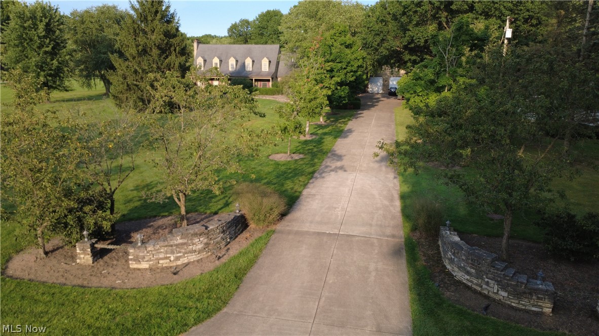 1406 Henn Hyde Road NE Warren OH 44484