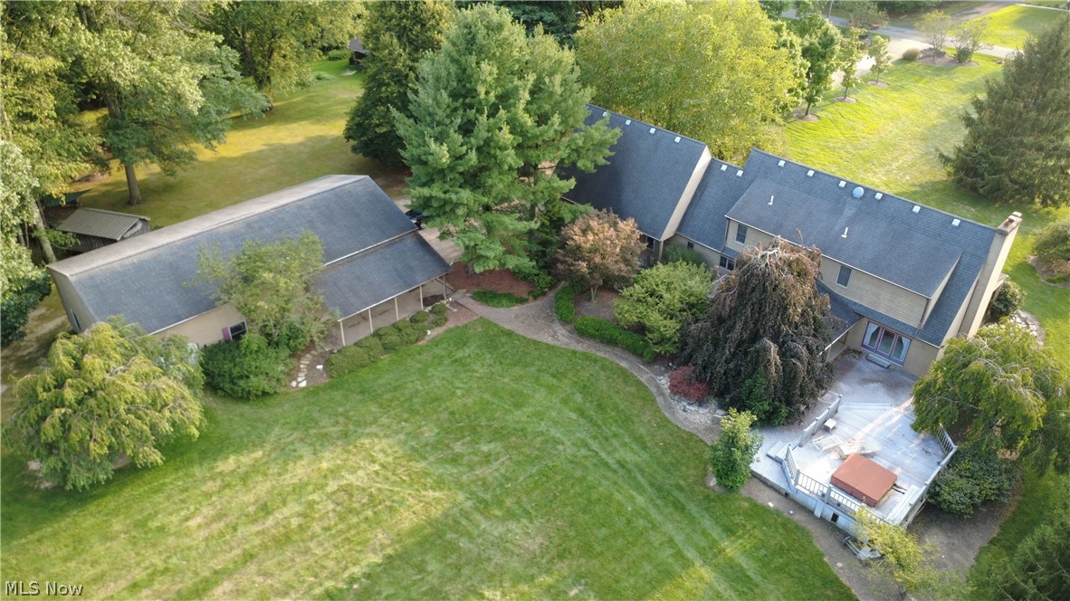 1406 Henn Hyde Road NE Warren OH 44484