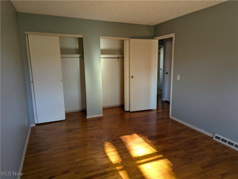 7160 Bretz Street NW Massillon OH 44646