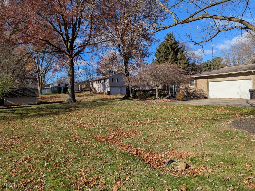 7160 Bretz Street NW Massillon OH 44646