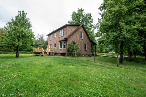 14027 Mayfield Road Huntsburg OH 44046