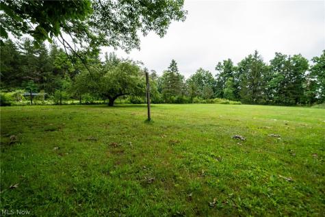 14027 Mayfield Road Huntsburg OH 44046