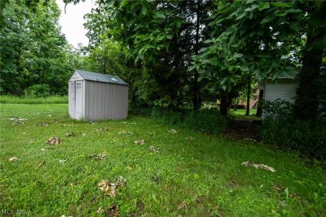 14027 Mayfield Road Huntsburg OH 44046