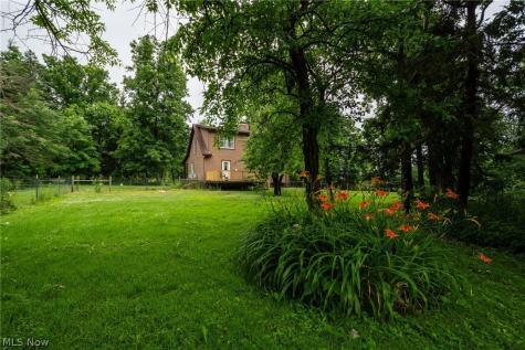 14027 Mayfield Road Huntsburg OH 44046