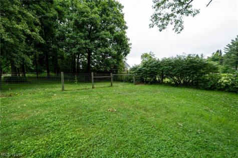 14027 Mayfield Road Huntsburg OH 44046
