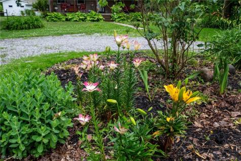 14027 Mayfield Road Huntsburg OH 44046