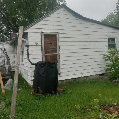 731 16th Street Elyria OH 44035