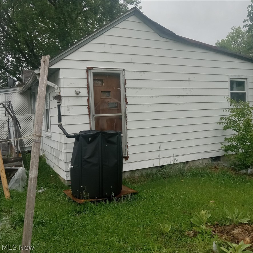 731 16th Street Elyria OH 44035