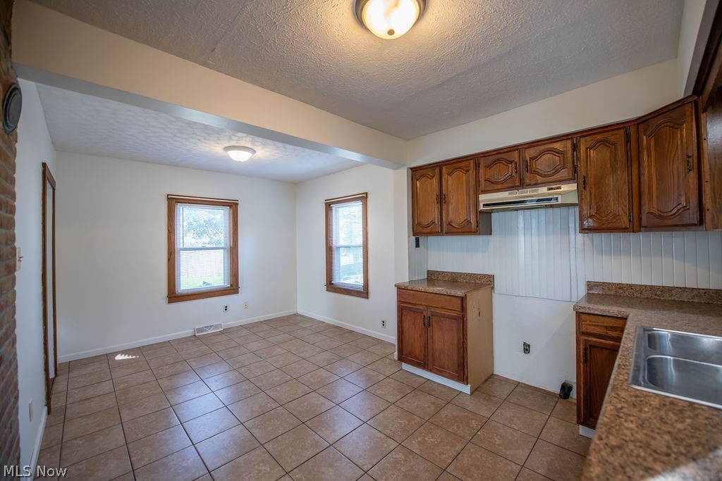 747 Waugh Street Alliance OH 44601