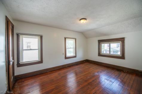 747 Waugh Street Alliance OH 44601
