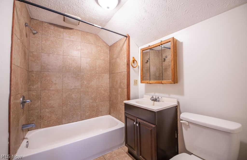747 Waugh Street Alliance OH 44601