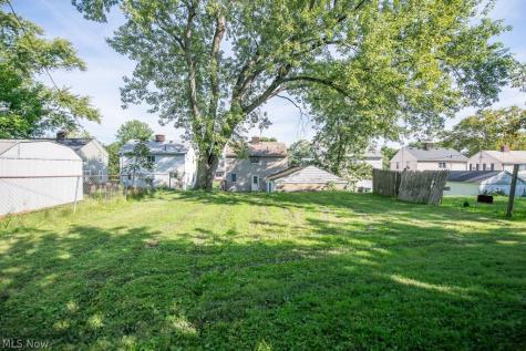 747 Waugh Street Alliance OH 44601