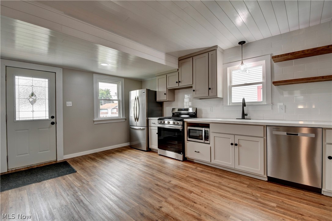 309 Redwood Street SW Beach City OH 44608