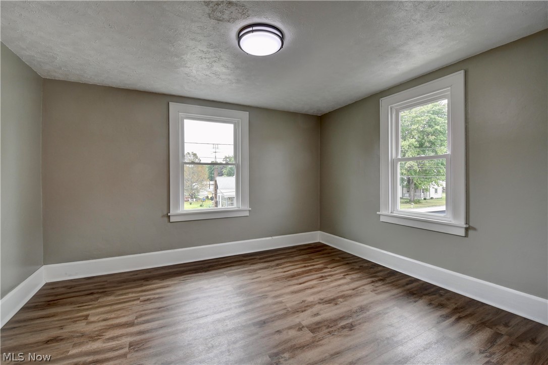 309 Redwood Street SW Beach City OH 44608