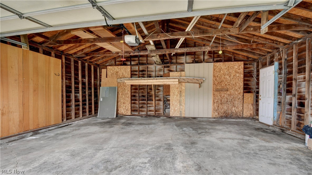 309 Redwood Street SW Beach City OH 44608