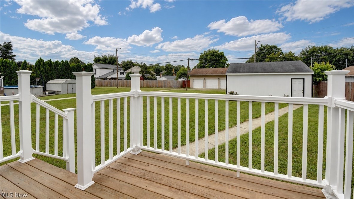 309 Redwood Street SW Beach City OH 44608