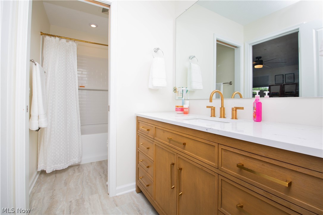 636 Beljon Lane Aurora OH 44202